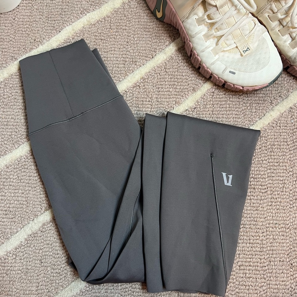 Vuori Leggings ⭐️